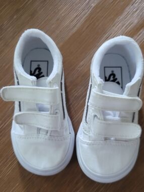 Vans Old Skool Toddler Kids White Canvas Velcro Sneakers